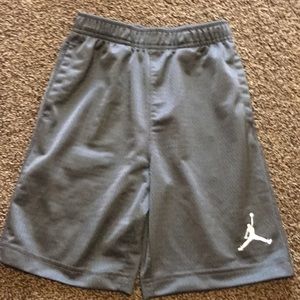 Basketball shorts